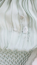 Load image into Gallery viewer, 1930's Mint Dressing Gown